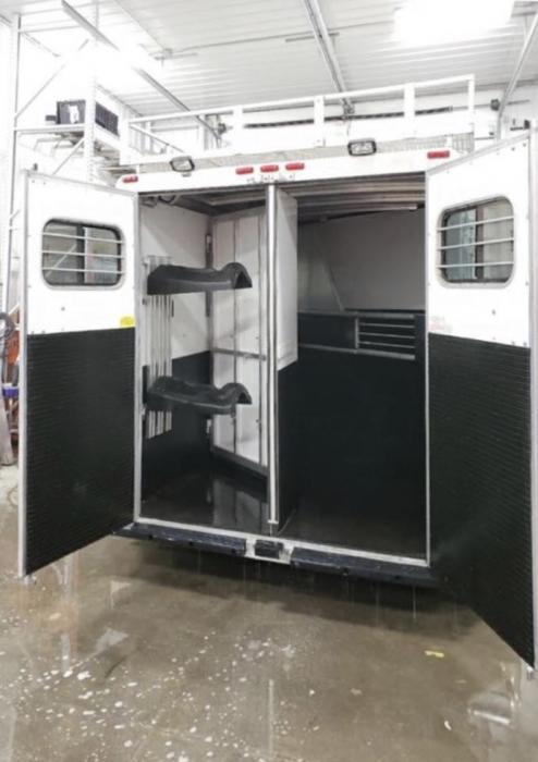 2-Horse Slant-Load Sundowner Horse & Stock Trailer rental 3 - Horse Trailer available at Arrowhead Trailer Service in Hamilton, MI